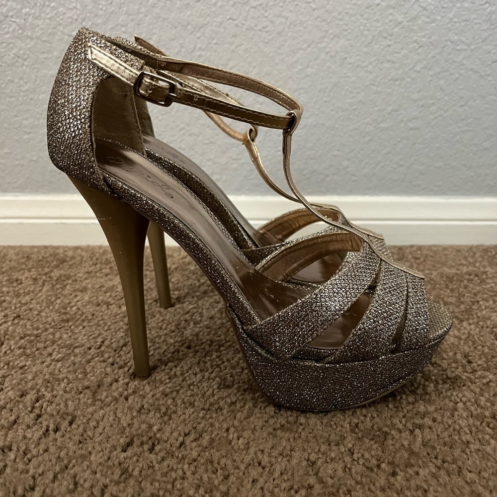 Qupid Gold Sparkly Heels